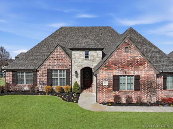 19629 E Boulder Drive, Owasso, OK 74055
