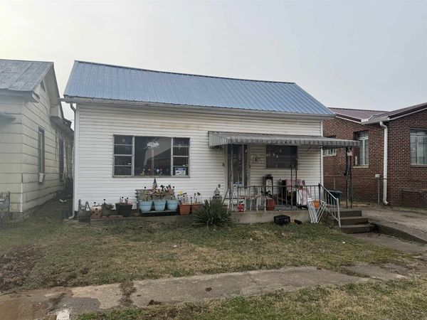 325 36th st, Huntington, WV 25702