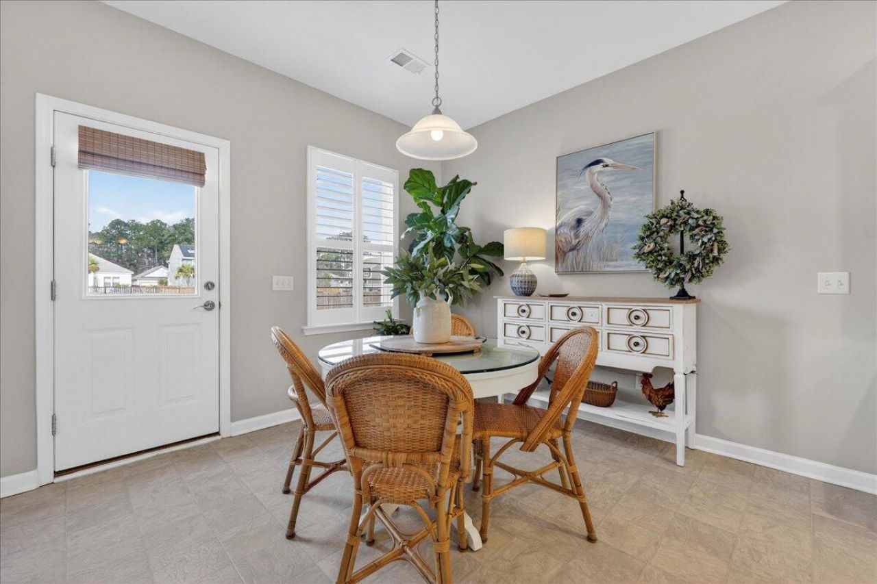 1941 Zonny Moss Drive Photo 11