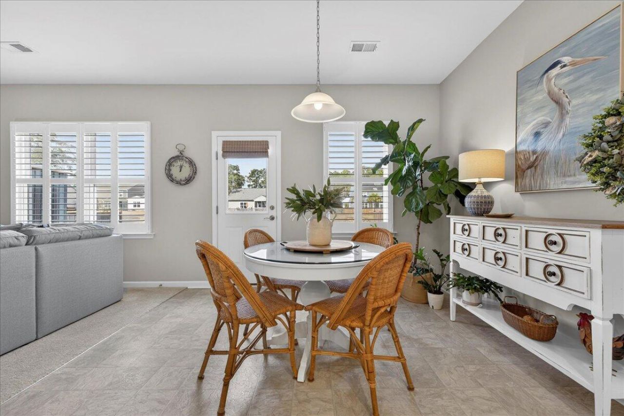 1941 Zonny Moss Drive Photo 12