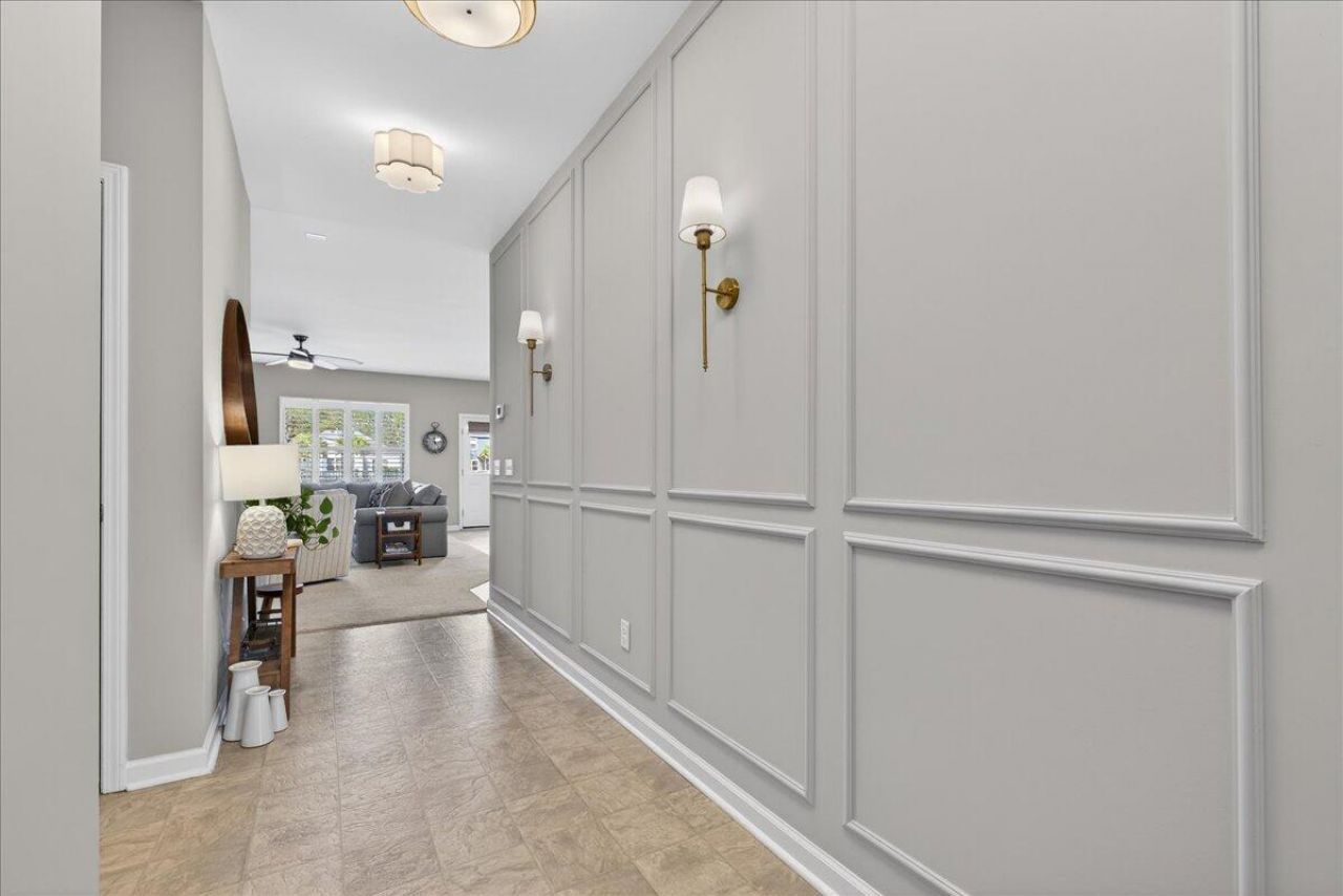 1941 Zonny Moss Drive Photo 4