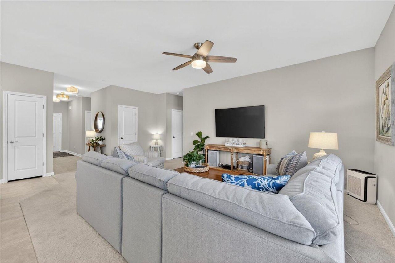 1941 Zonny Moss Drive Photo 6