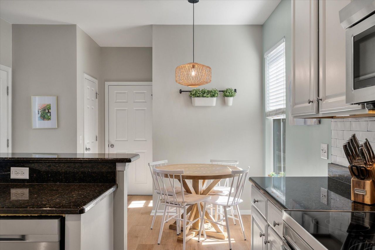 5177 E Liberty Park Circle Photo 17