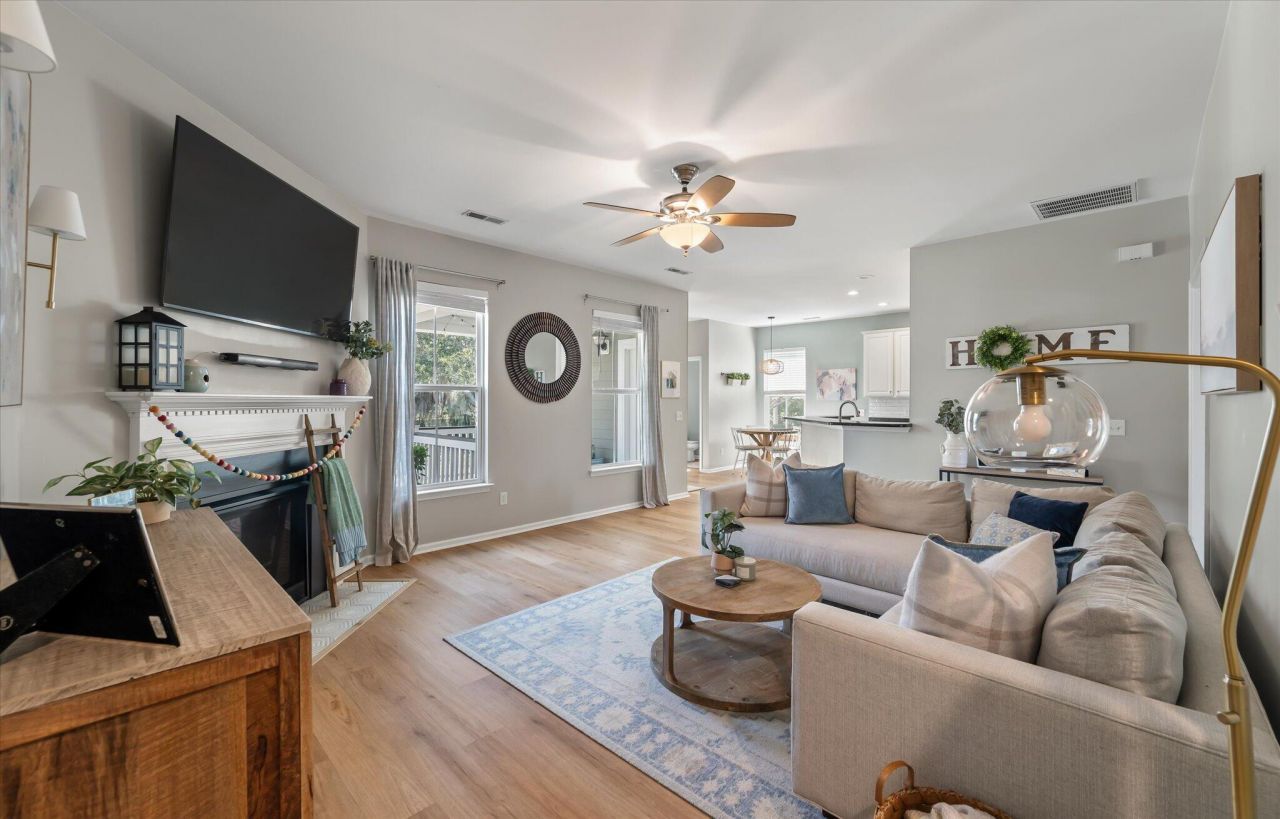 5177 E Liberty Park Circle Photo 2