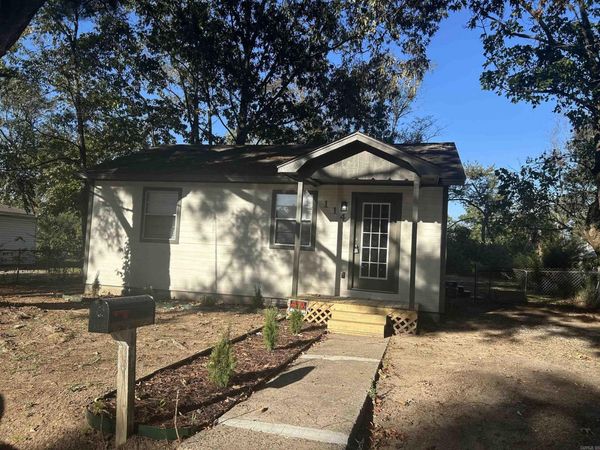 114 North Avenue, Jacksonville, AR 72076