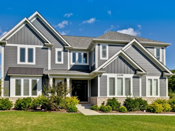 23199 N Sanctuary Club Drive , Kildeer, IL 60047