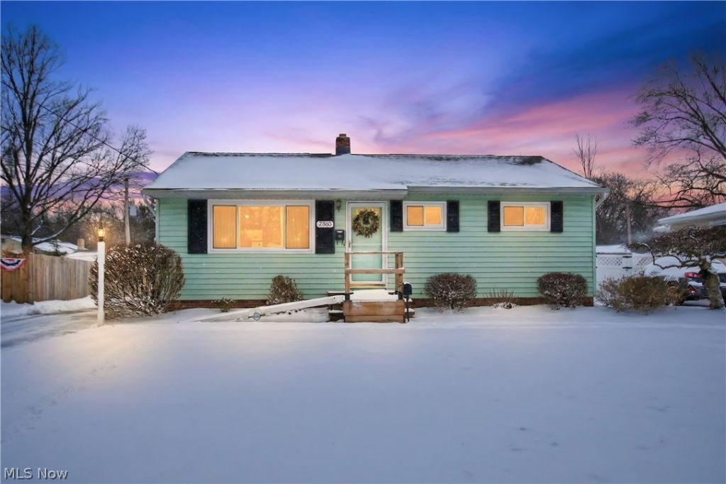 23965 Lebern Drive, North Olmsted, OH 44070 Main Photo