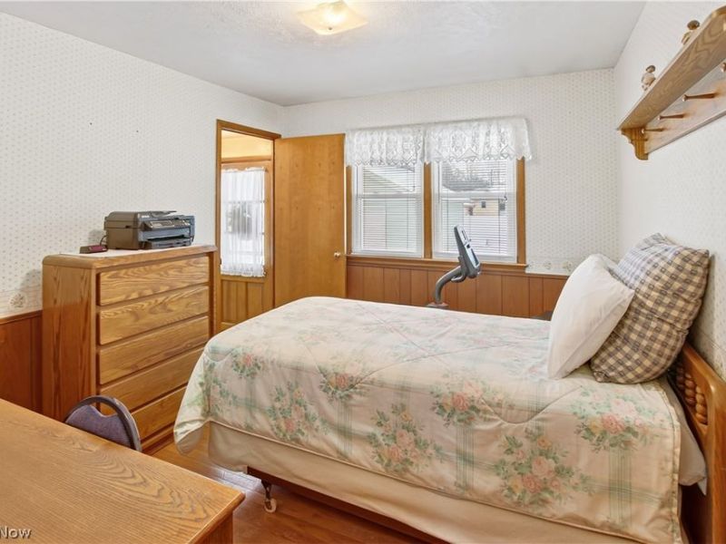 23965 Lebern Drive, North Olmsted, OH 44070 Photo 16