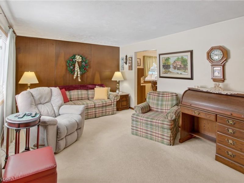 23965 Lebern Drive, North Olmsted, OH 44070 Photo 9