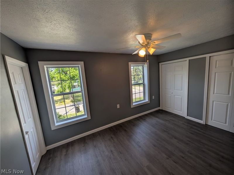 807 Woodland Avenue, Elyria, OH 44035 Photo 13