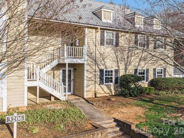 3206 Selwyn Farms Lane, Unit 2, Charlotte, NC 28209