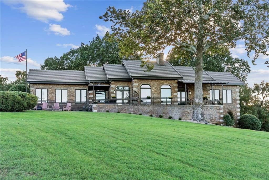 8289 Eagle Crest Drive, Rogers, AR 72756 Main Photo