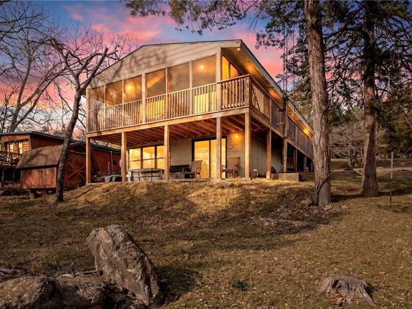 21583 Walnut Street , Garfield, AR 72732