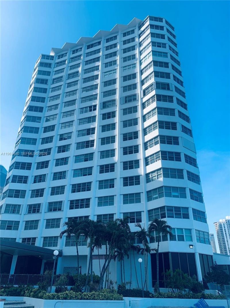 801 Brickell Bay Dr, Unit 1470, Miami, FL 33131 Photo