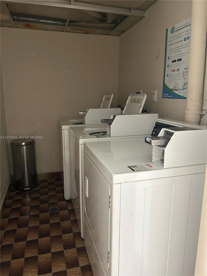 910 Michigan Ave , Unit 501, Miami Beach, FL 33139 Photo