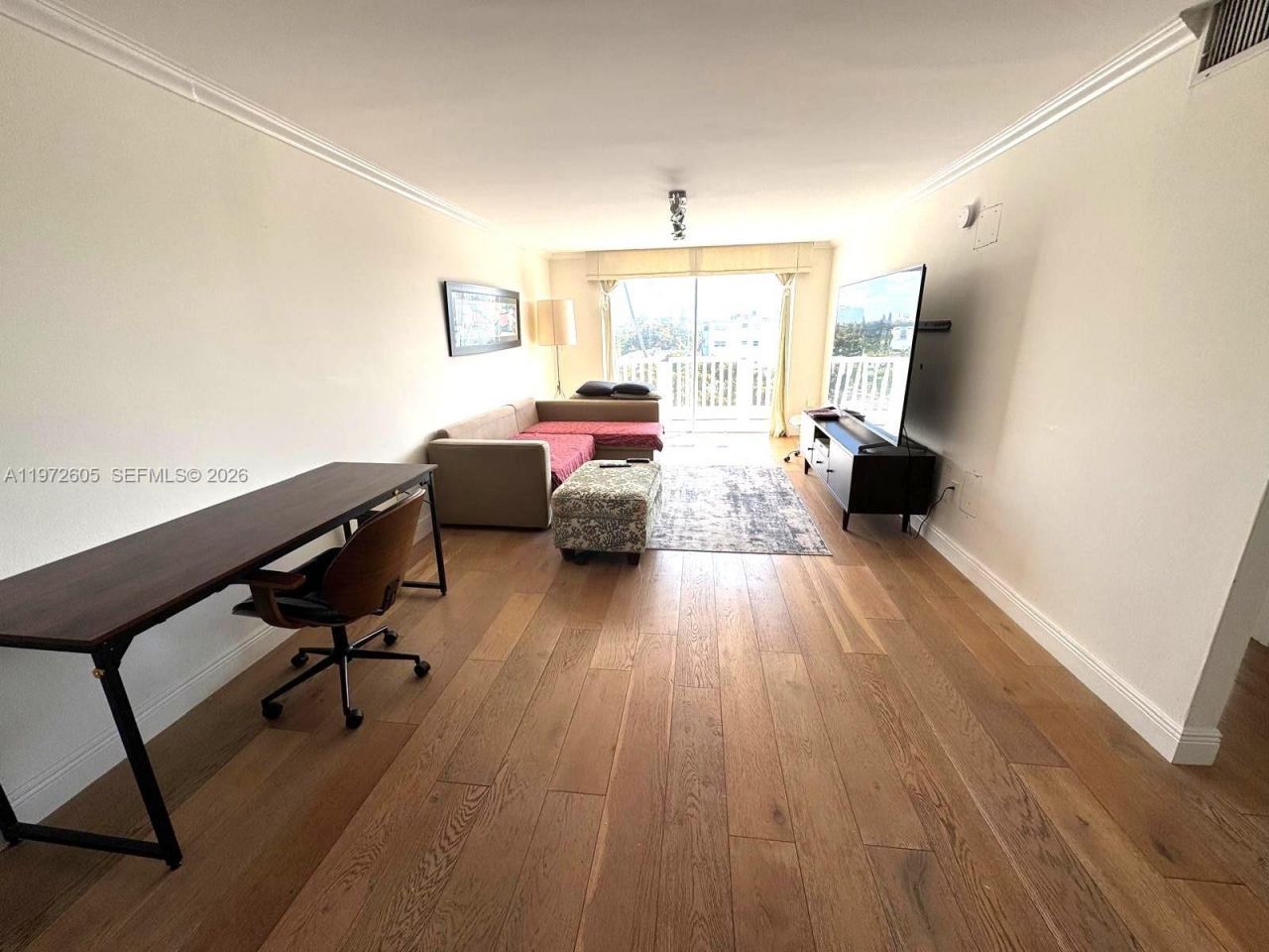 910 Michigan Ave , Unit 501, Miami Beach, FL 33139 Photo