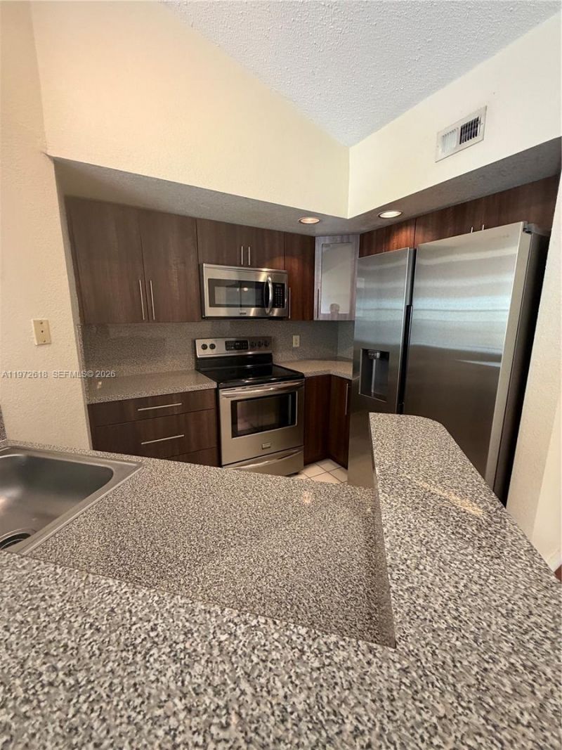 12430 Vista Isles Dr , Unit 1326, Sunrise, FL 33325 Photo