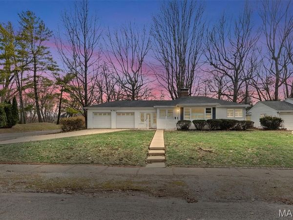 1012 Minnesota Street, Edwardsville, IL 62025