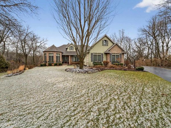 1939 Pine Ridge Drive, Janesville, WI 53545