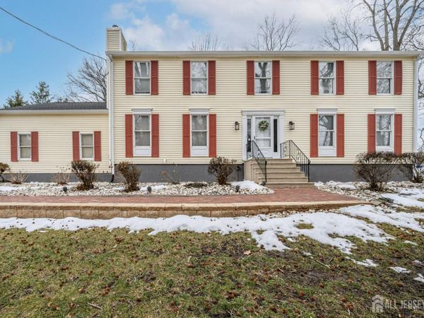 108 Bordentown Georgetown Road, Crosswicks, NJ 08515
