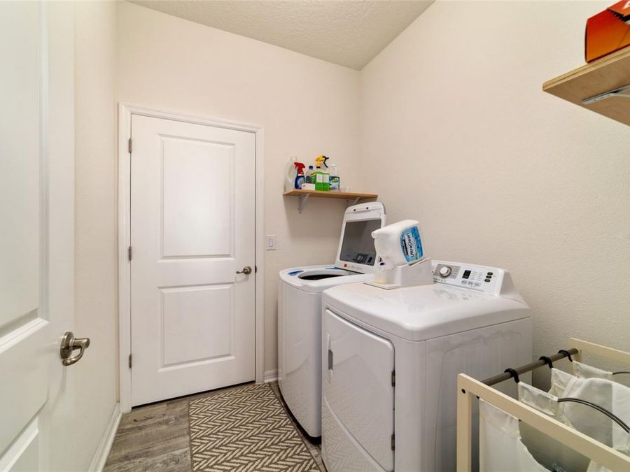 Property Image 43