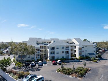 6931 STONES THROW CIRCLE N, Unit 5302, ST PETERSBURG, FL 33710