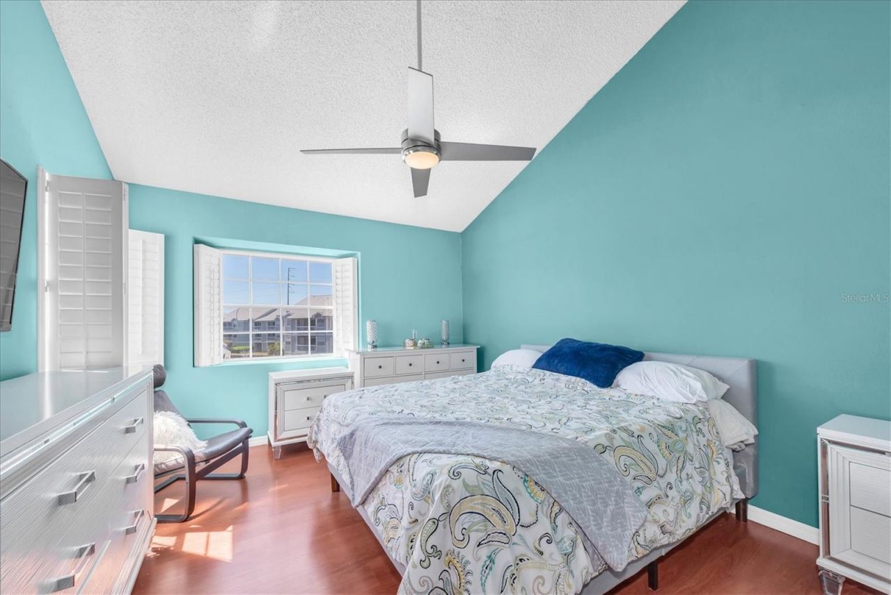 6931 Stones Throw Circle N, Unit 5302, Saint Petersburg, FL 33710 Photo