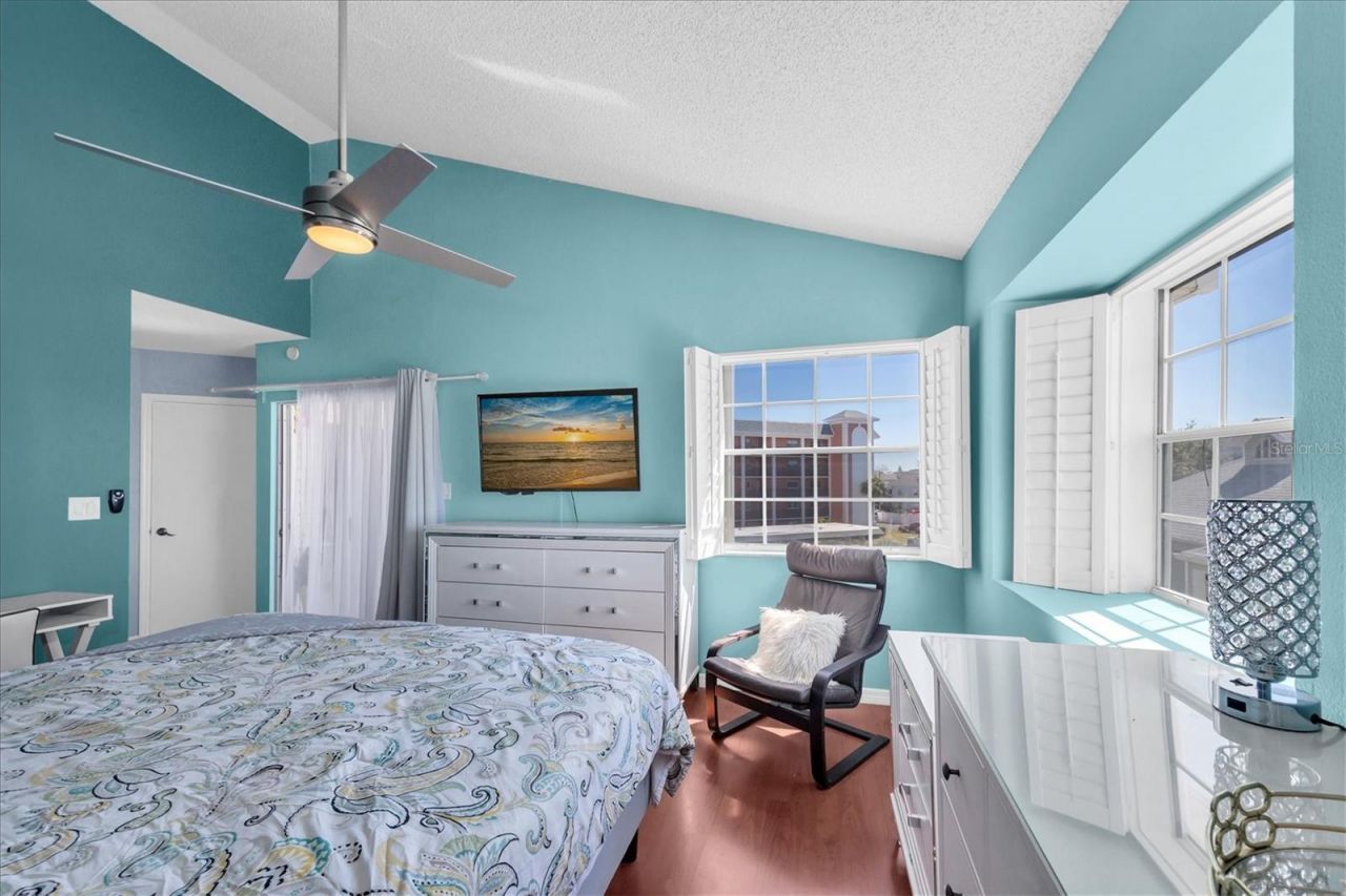 6931 Stones Throw Circle N, Unit 5302, Saint Petersburg, FL 33710 Photo