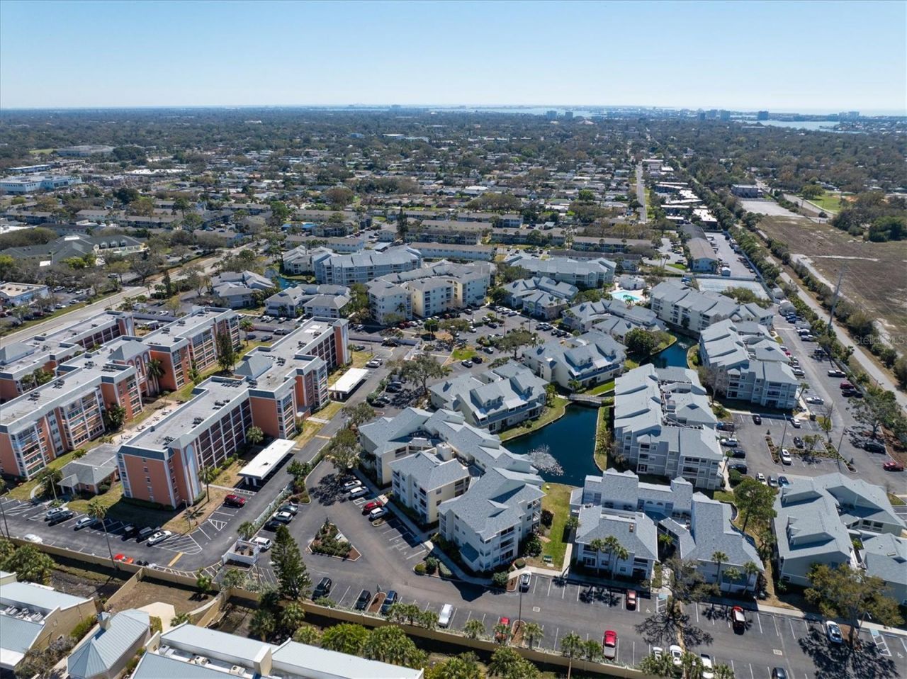6931 Stones Throw Circle N, Unit 5302, Saint Petersburg, FL 33710 Photo