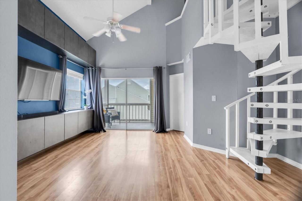 6931 Stones Throw Circle N, Unit 5302, Saint Petersburg, FL 33710 Photo
