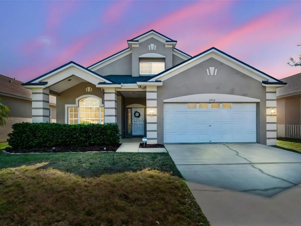 2550 MAYLIN DRIVE , TRINITY, FL 34655