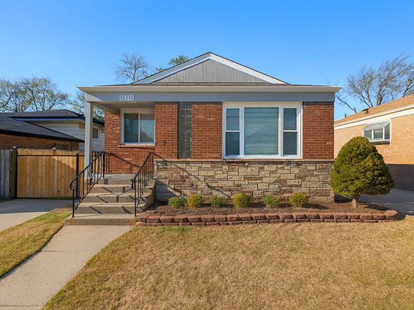 14314 MINERVA Avenue , Dolton, IL 60419
