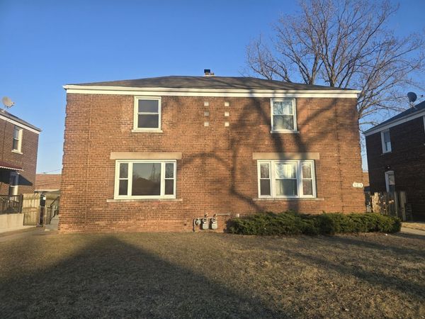 11233 S Avenue M, Chicago, IL 60617