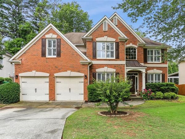2624 E Madison Drive , Atlanta, GA 30360