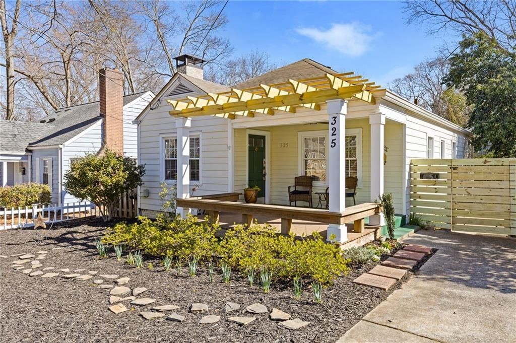 325 Clifton Road Ne, Atlanta, GA 30307 Main Photo