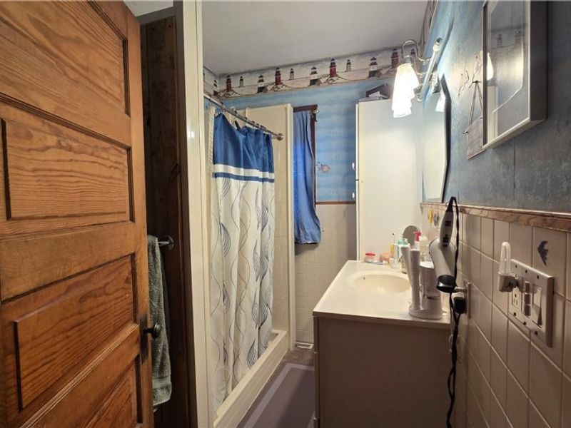 8176 Windham Street, Garrettsville, OH 44231 Photo 10