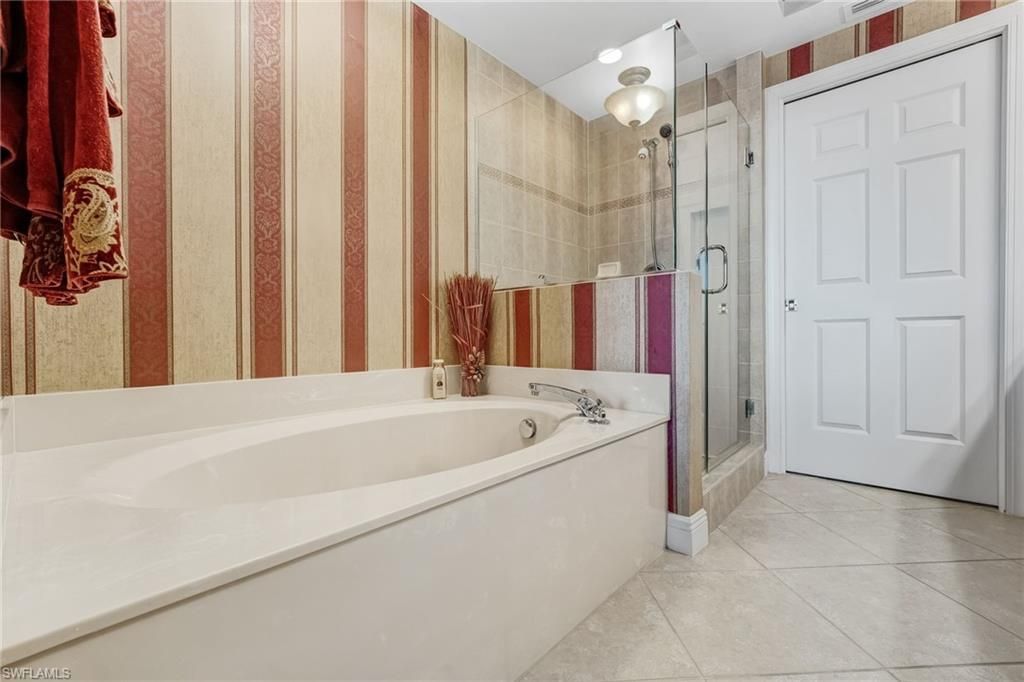 2743 1st St , Unit 2102, Fort Myers, FL 33916 Photo