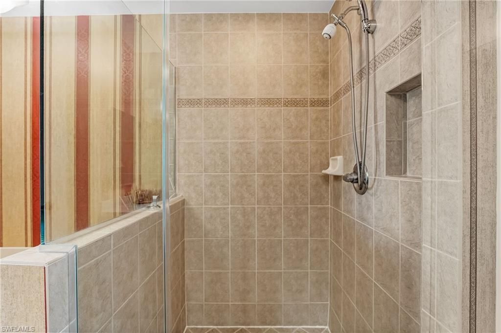 2743 1st St , Unit 2102, Fort Myers, FL 33916 Photo