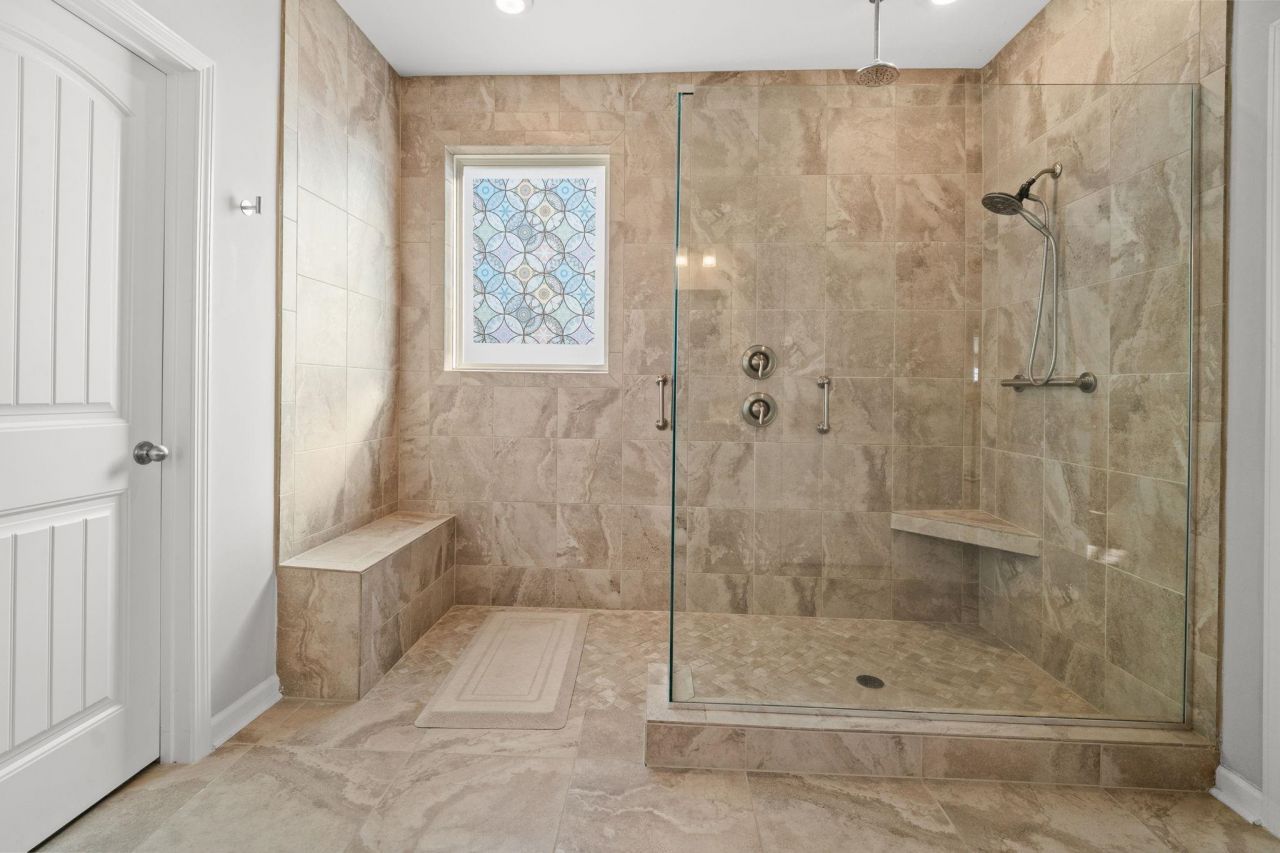 656 Hickman St. Photo 20