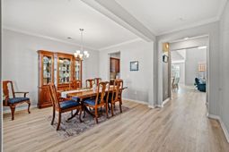 656 Hickman St. photo 4