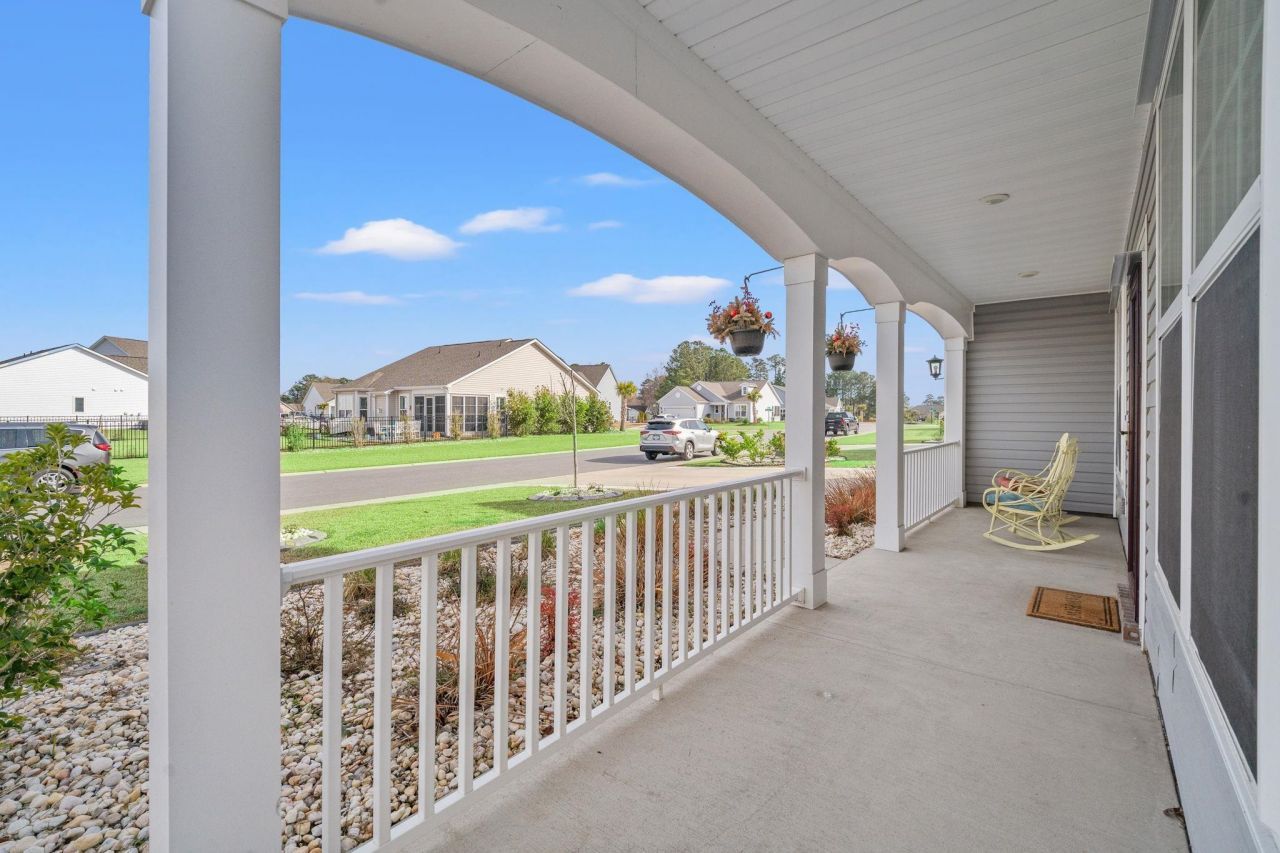 656 Hickman St. Photo 34