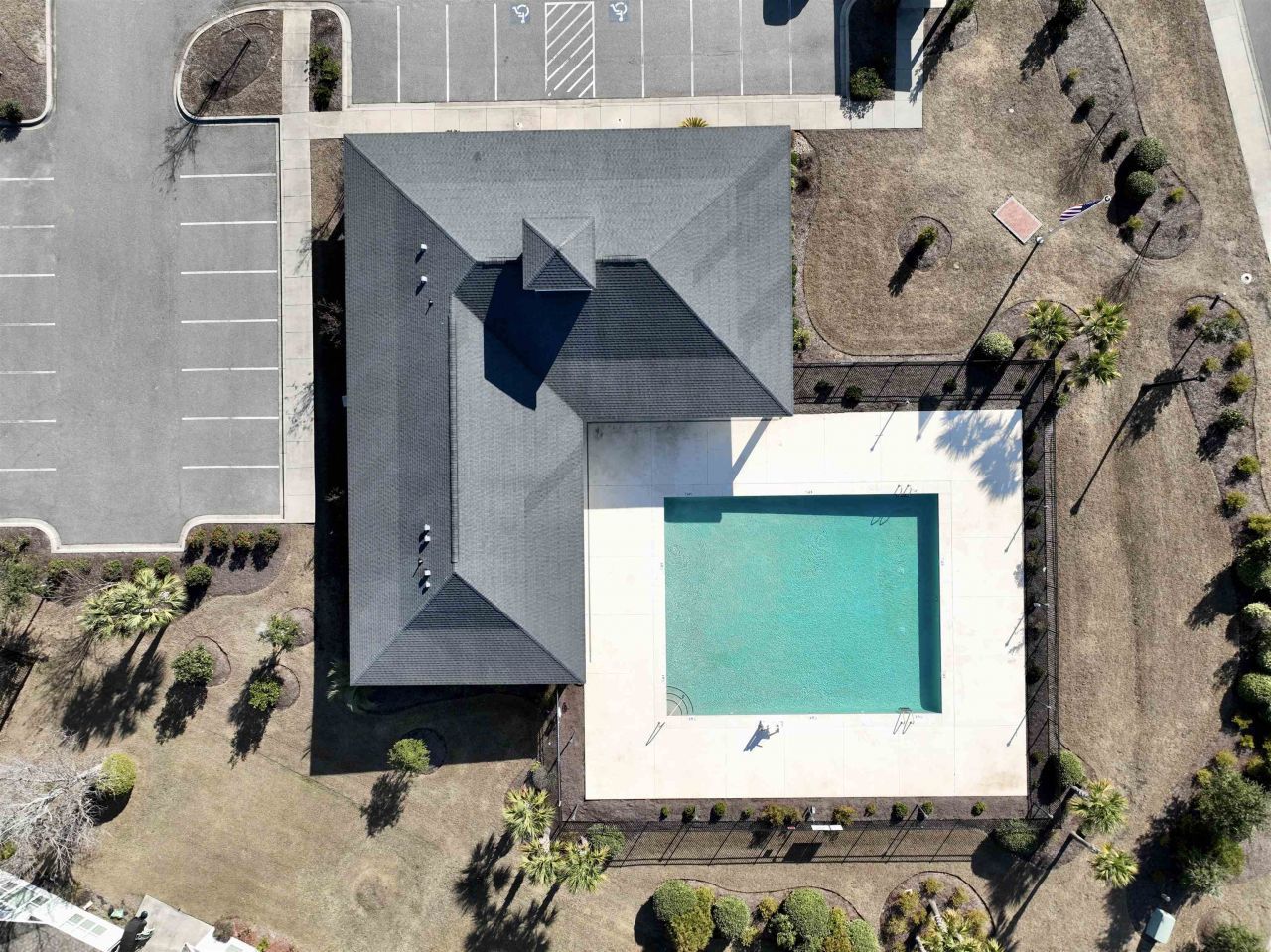 656 Hickman St. Photo 43