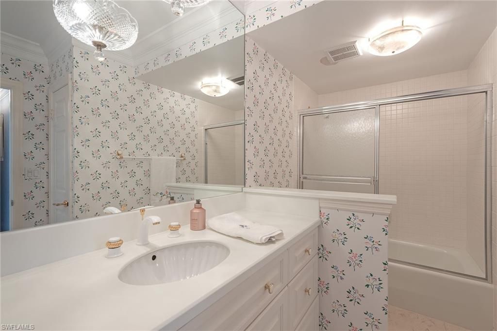 4051 Gulf Shore Blvd N, Unit 802, Naples, FL 34103 Photo