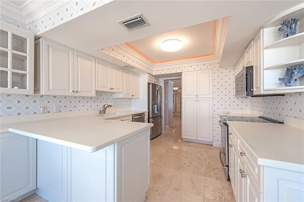 4051 Gulf Shore Blvd N, Unit 802, Naples, FL 34103 Photo