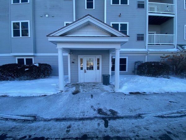 122 Coliseum Avenue, Unit 407, Nashua, NH 03063