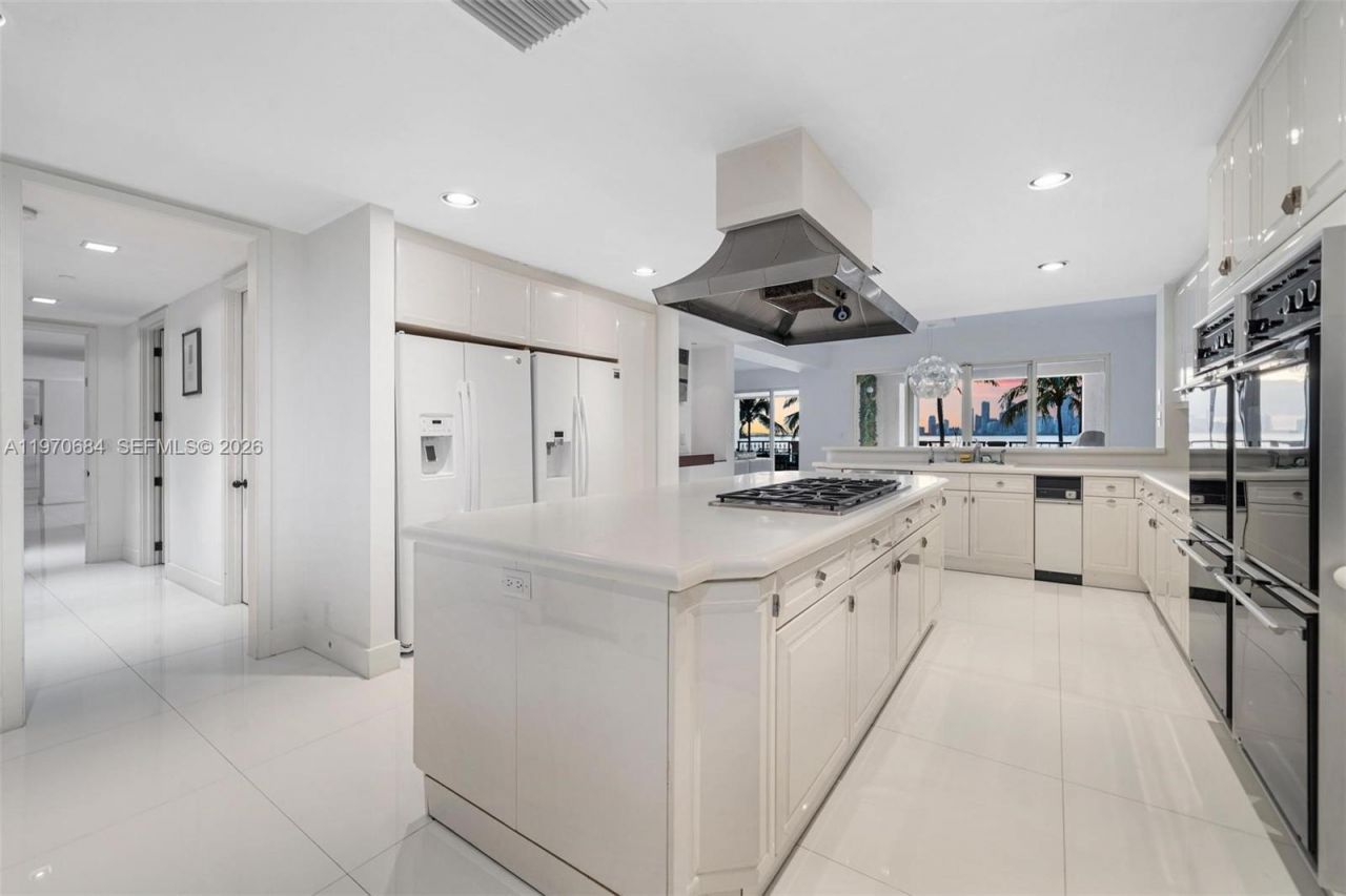 5322 Fisher Island Dr , Unit 5322, Miami Beach, FL 33109 Photo