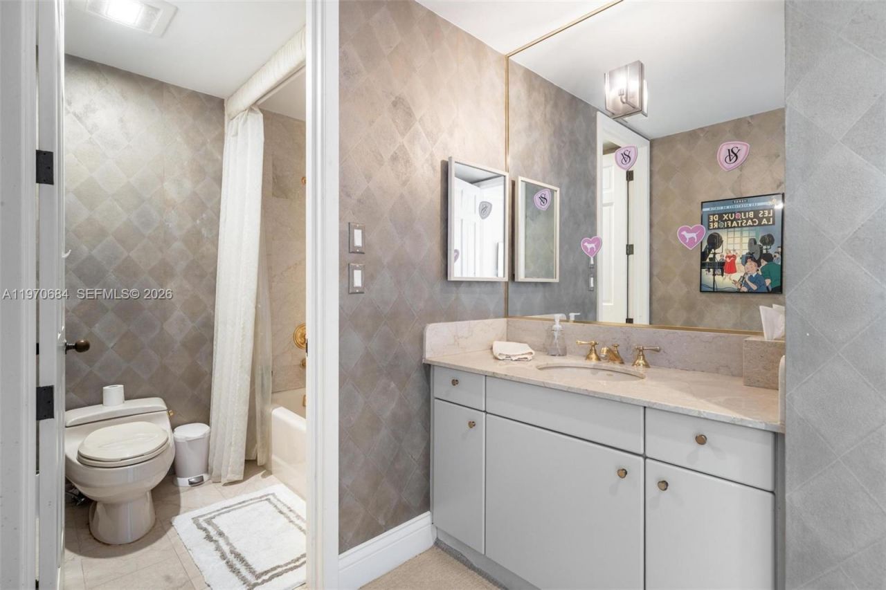 5322 Fisher Island Dr , Unit 5322, Miami Beach, FL 33109 Photo