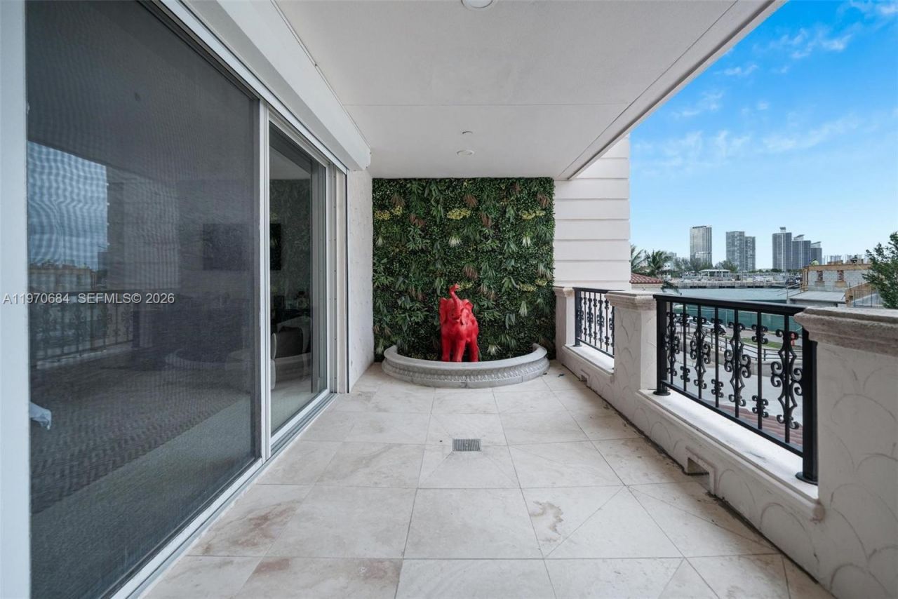 5322 Fisher Island Dr , Unit 5322, Miami Beach, FL 33109 Photo