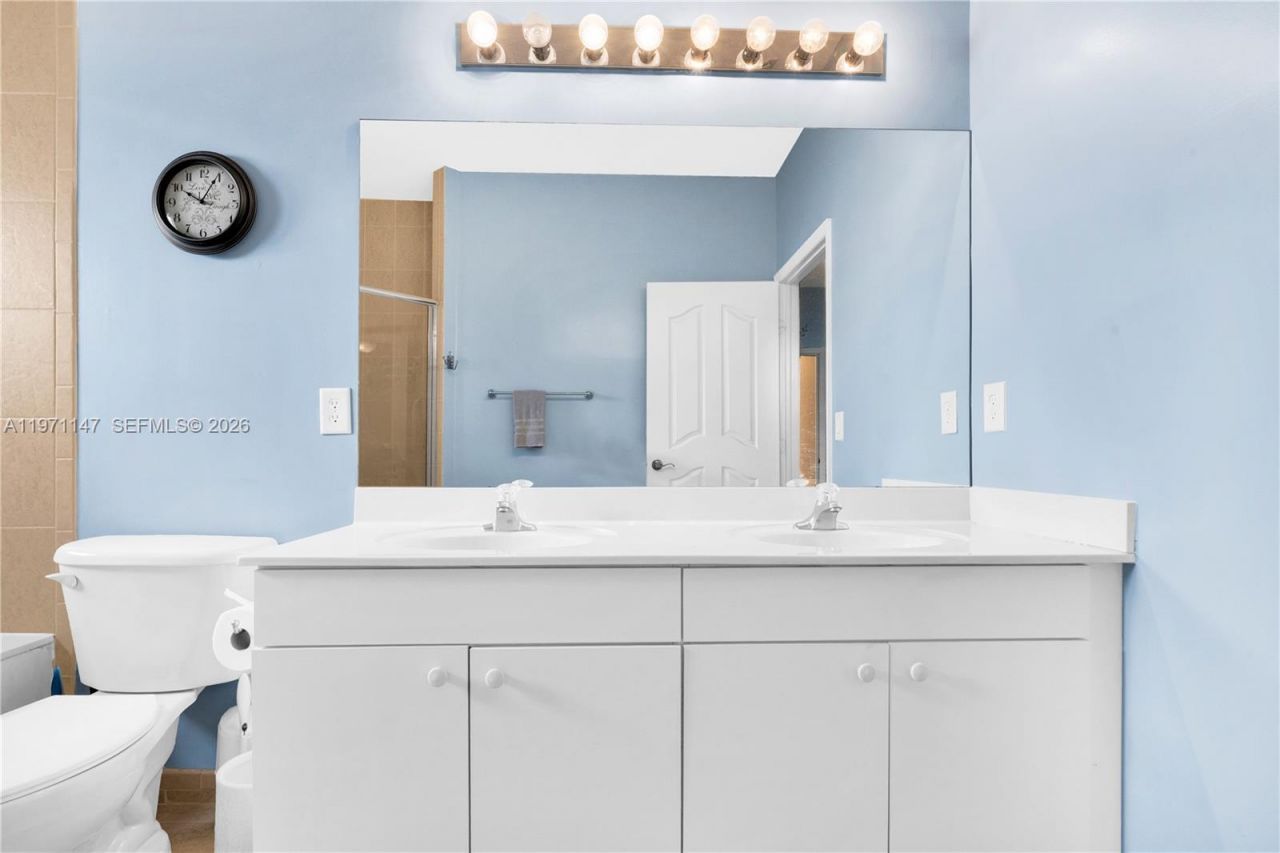 2875 NE 4th St , Homestead, FL 33033 Photo