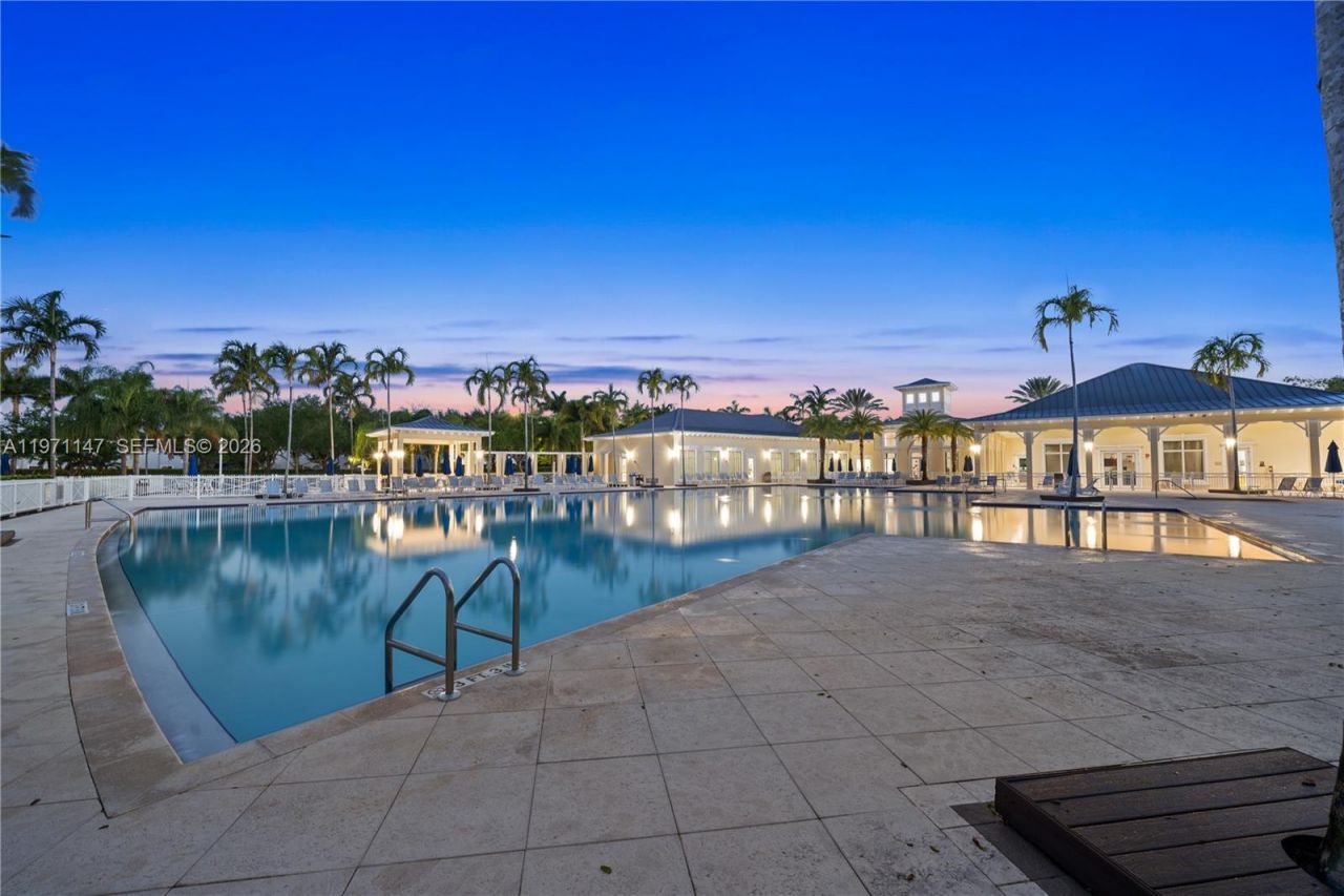 2875 NE 4th St , Homestead, FL 33033 Photo